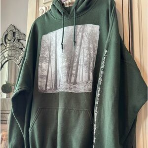 TAYLOR SWIFT OFFICIAL “FOLKLORE” 🍃🤍🍃HOODIE SWEATSHIRT, GREEN, RARE, Size XXL